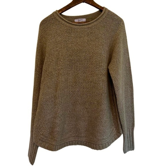 Women’s Medium Suzy Shier Green Sweater - Picture 3 of 8